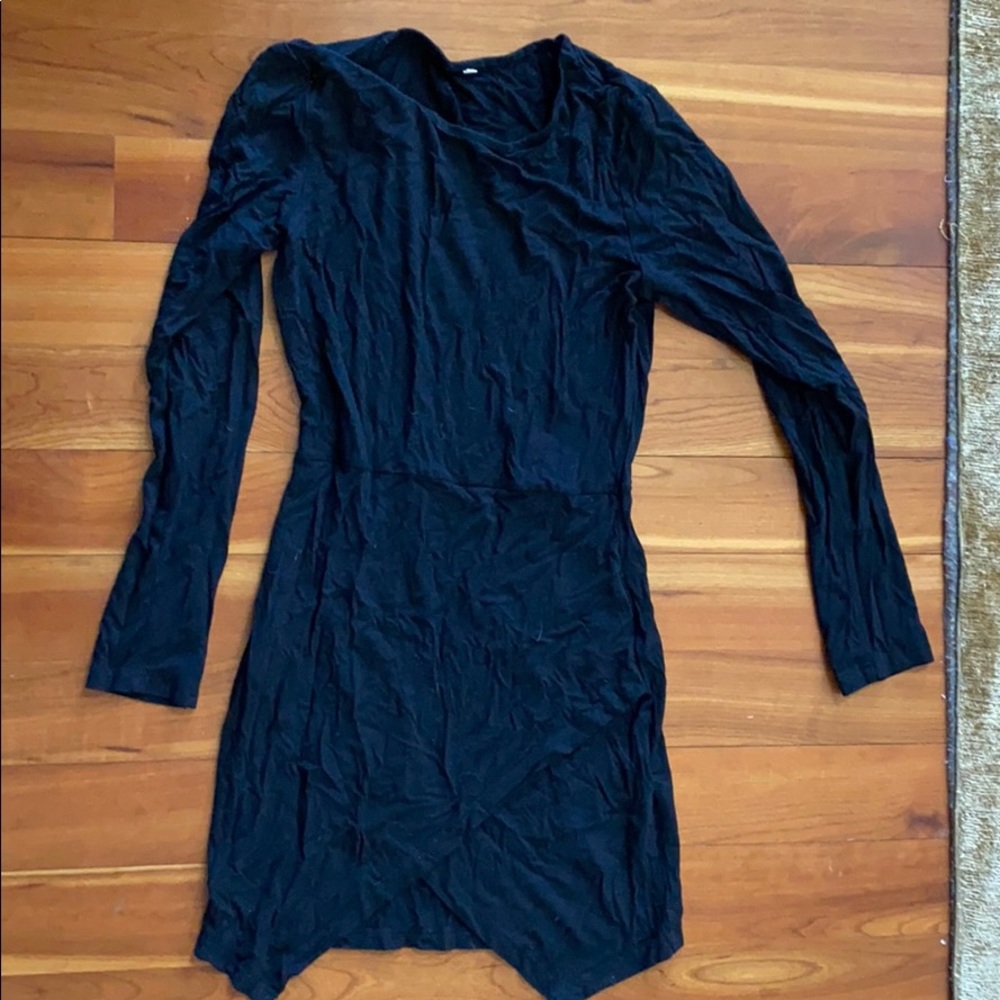 LITTLE BLACK DRESS <3